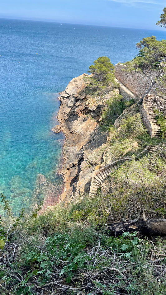 Cósmica x Costa Brava