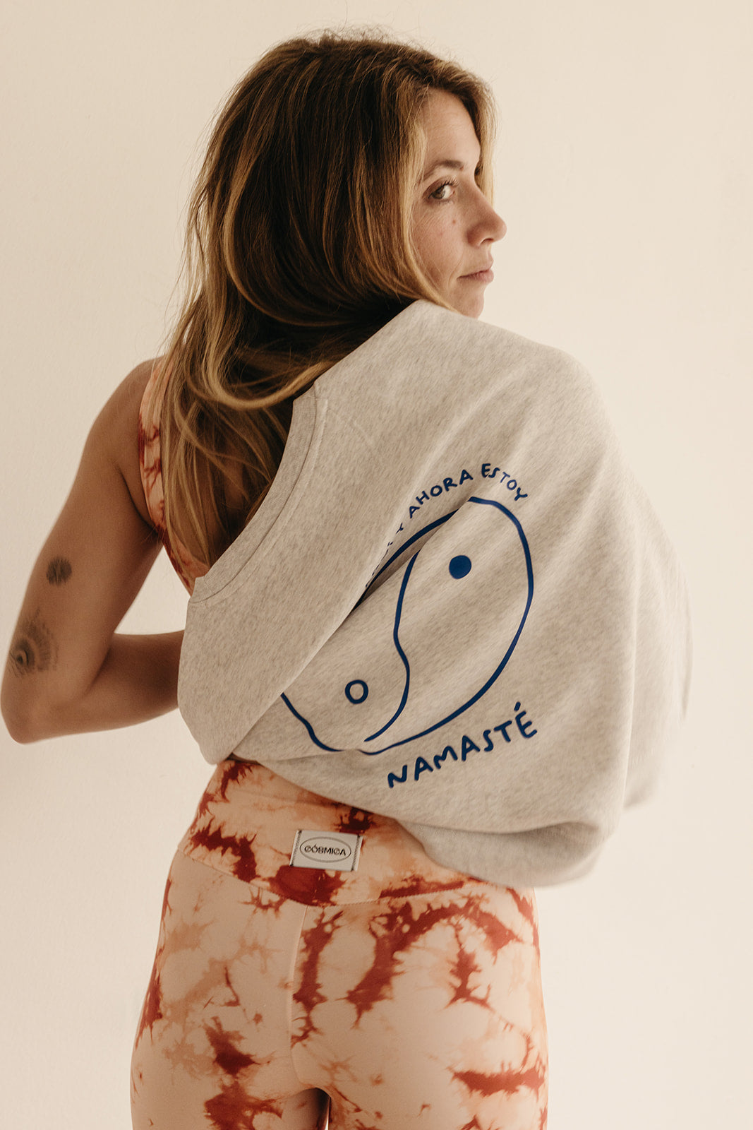 Sudadera Gris Namasté