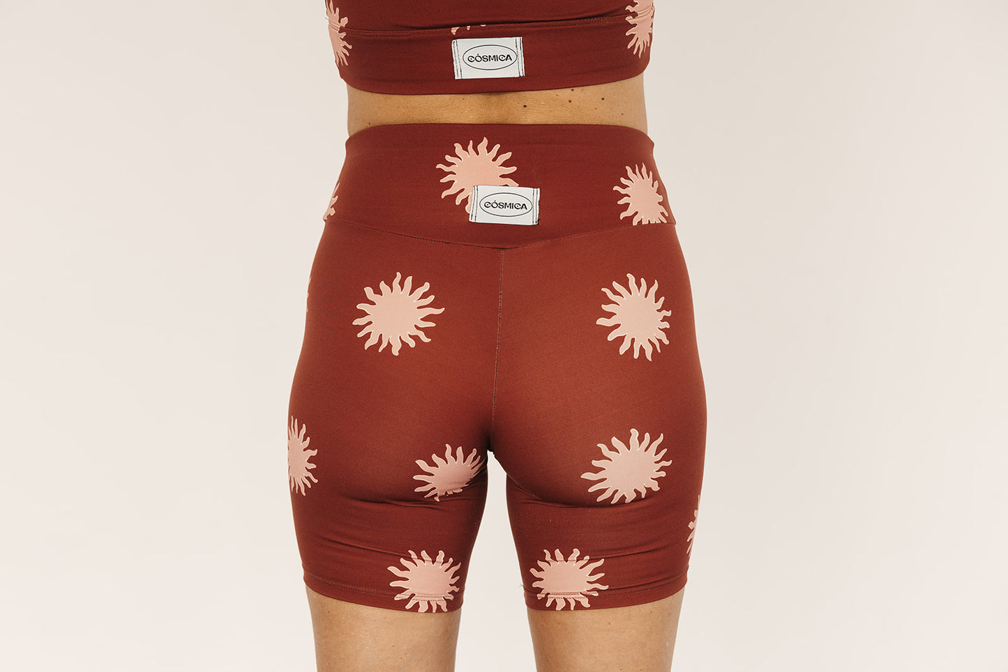 Shorts Cósmica Soles