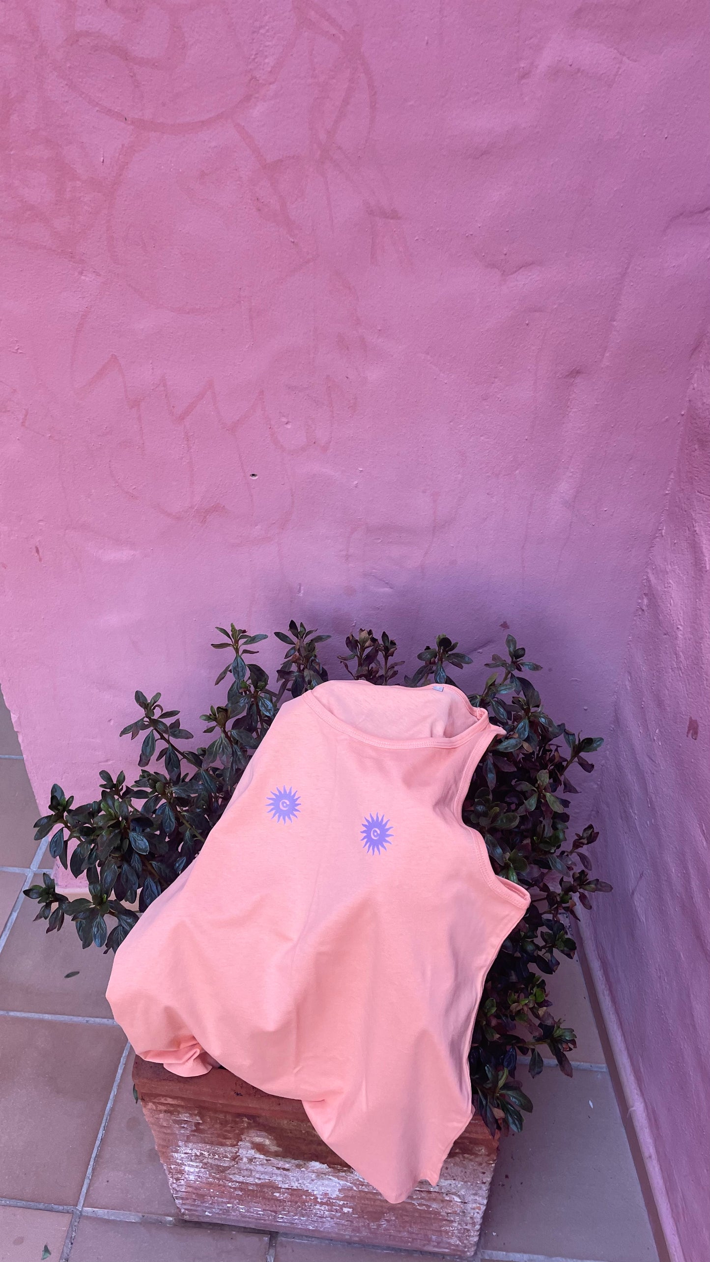 Camiseta Cósmica Riad